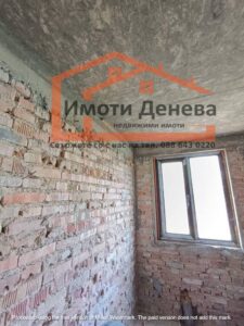 Продава двуетажна къща в м-ст Газибаба, град Добрич​