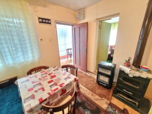 Имоти Денева Продава двуетажна къща в с. Котленци​