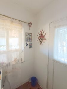 Продава къща в село Царевец​