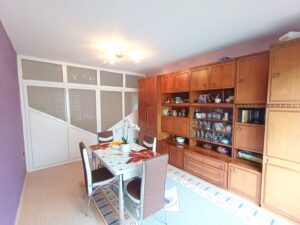 Имоти Денева продава ЧЕТИРИСТАЕН апартамент в предпочитаната част на кв.Балик в близост до пазарчето, гр. Добрич​