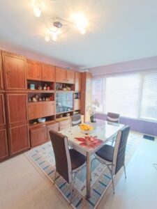 Имоти Денева продава ЧЕТИРИСТАЕН апартамент в предпочитаната част на кв.Балик в близост до пазарчето, гр. Добрич​