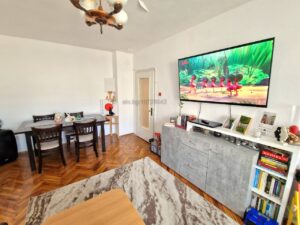 Недвижими имоти Денева продава тухлен, многостаен апартамент с гараж в кв. Добротица на гр. Добрич