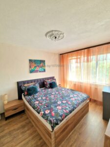 Недвижими имоти Денева продава тухлен, многостаен апартамент с гараж в кв. Добротица на гр. Добрич